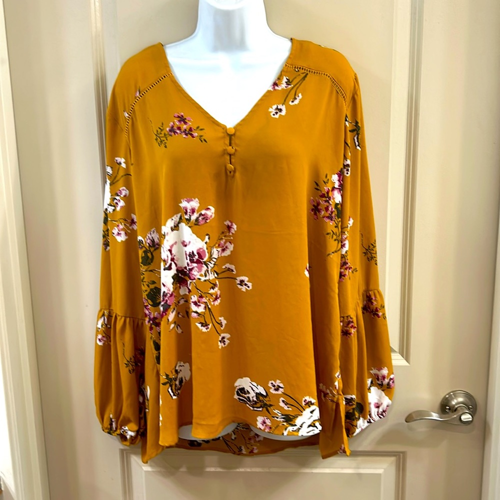 Long Sleeve Floral Office Blouse